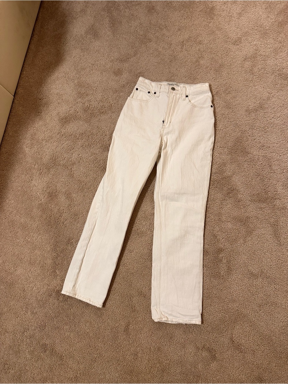 Abercrombie & Fitch White High-Rise Jeans with Button Fly